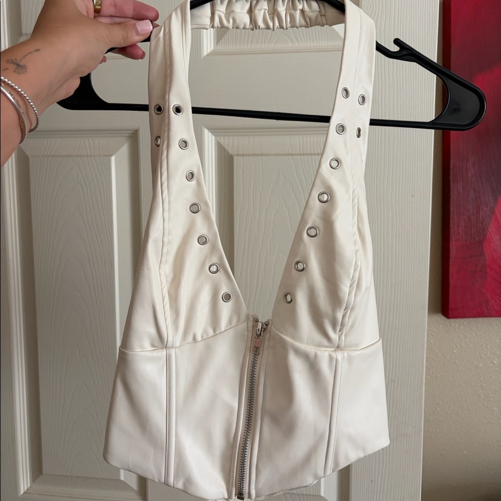 Windsor White leather crop NWT